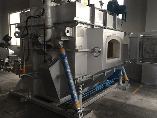 Crucible free dumping furnace