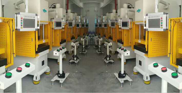 Servo numerical control hydraulic press installed in hot sales.